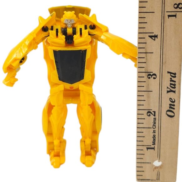 Transformers Bumblebee The Last Knight 1 Step Turbo Changer Cyberfire Hasbro - Picture 12 of 12